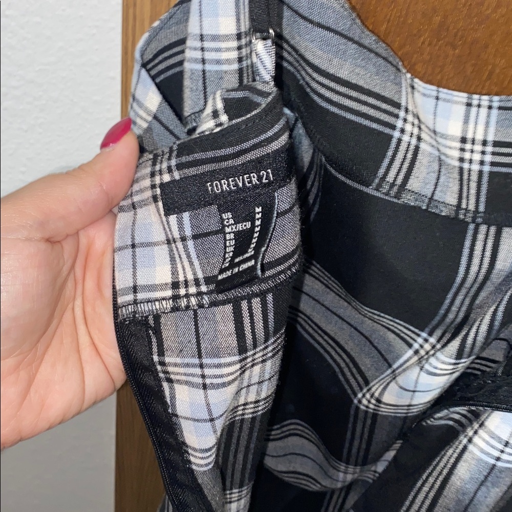 Black and White Plaid Dress Forever21 - Picture 2 of 3